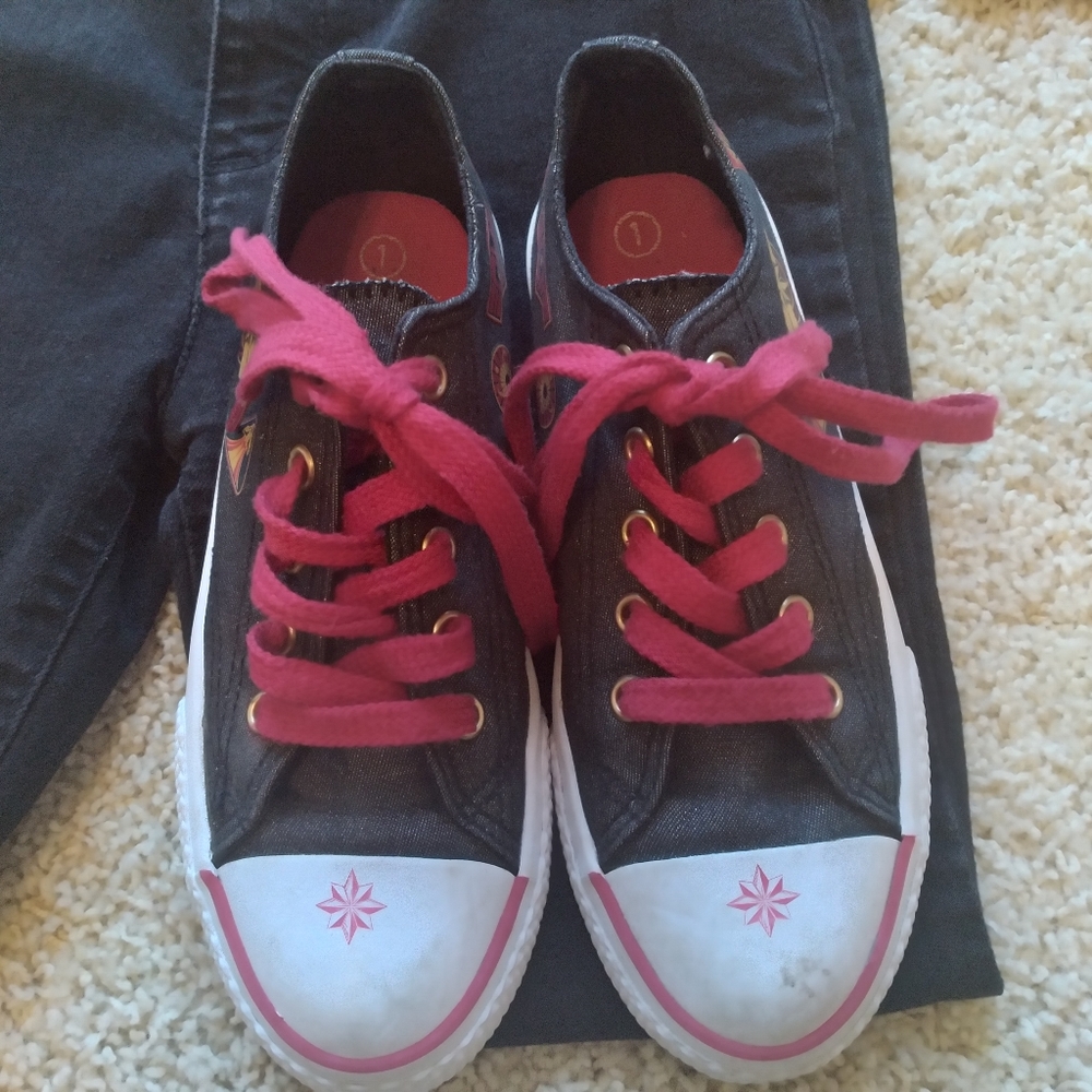 Captain Marvel Black Red Sneakers Size 1 Laces Up With Box
